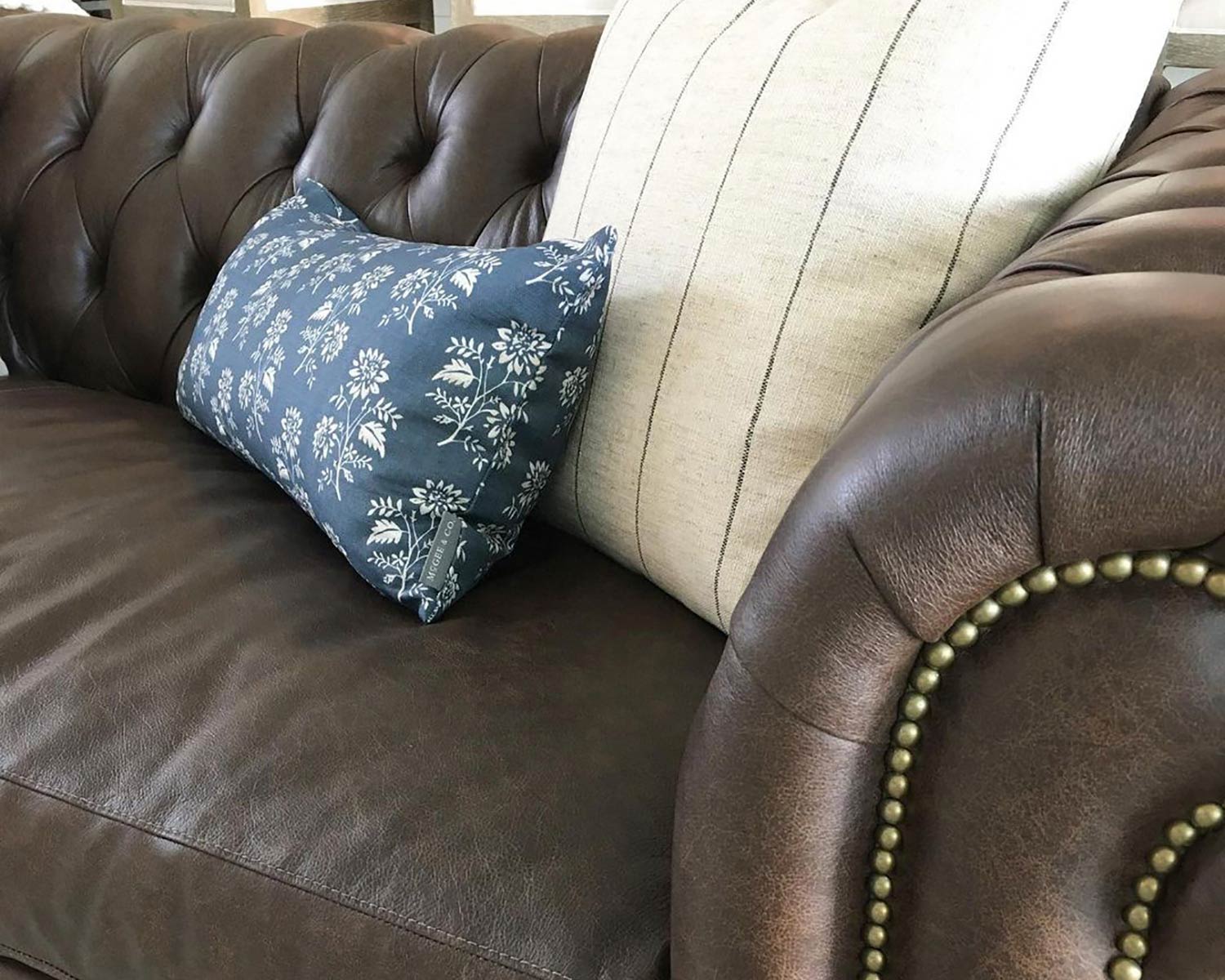 91 Higgins sofa in Everlast Robust Brown